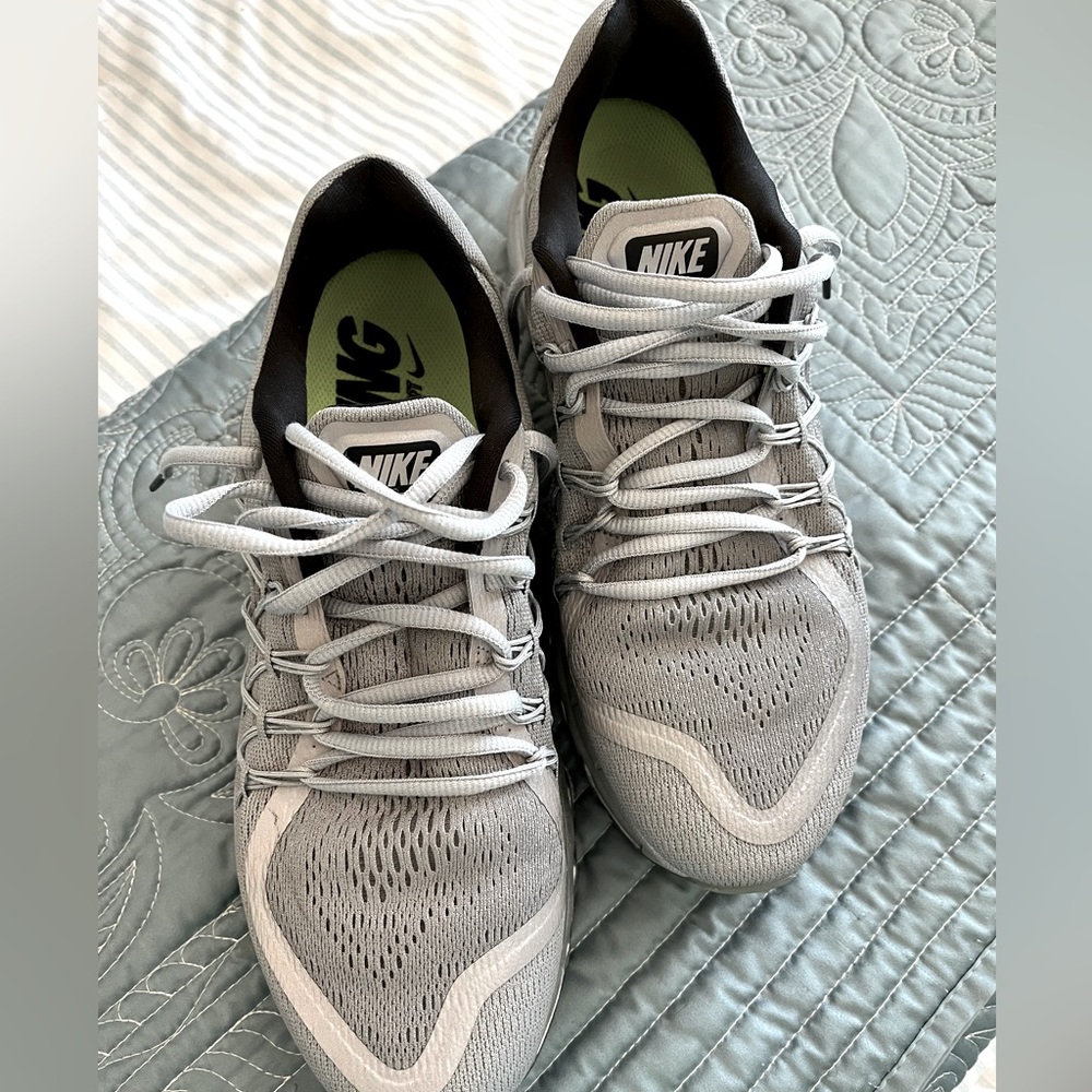 neutral ride soft nike